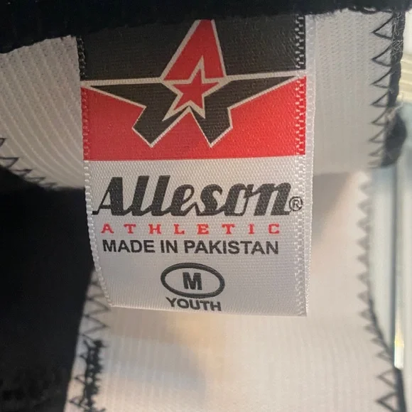 Youth Baseball Pants - Set of Two Size Medium - Picture 3 of 3